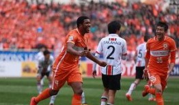 亚冠最新爆料视频,精彩瞬间抢先看，揭秘赛场幕后风云